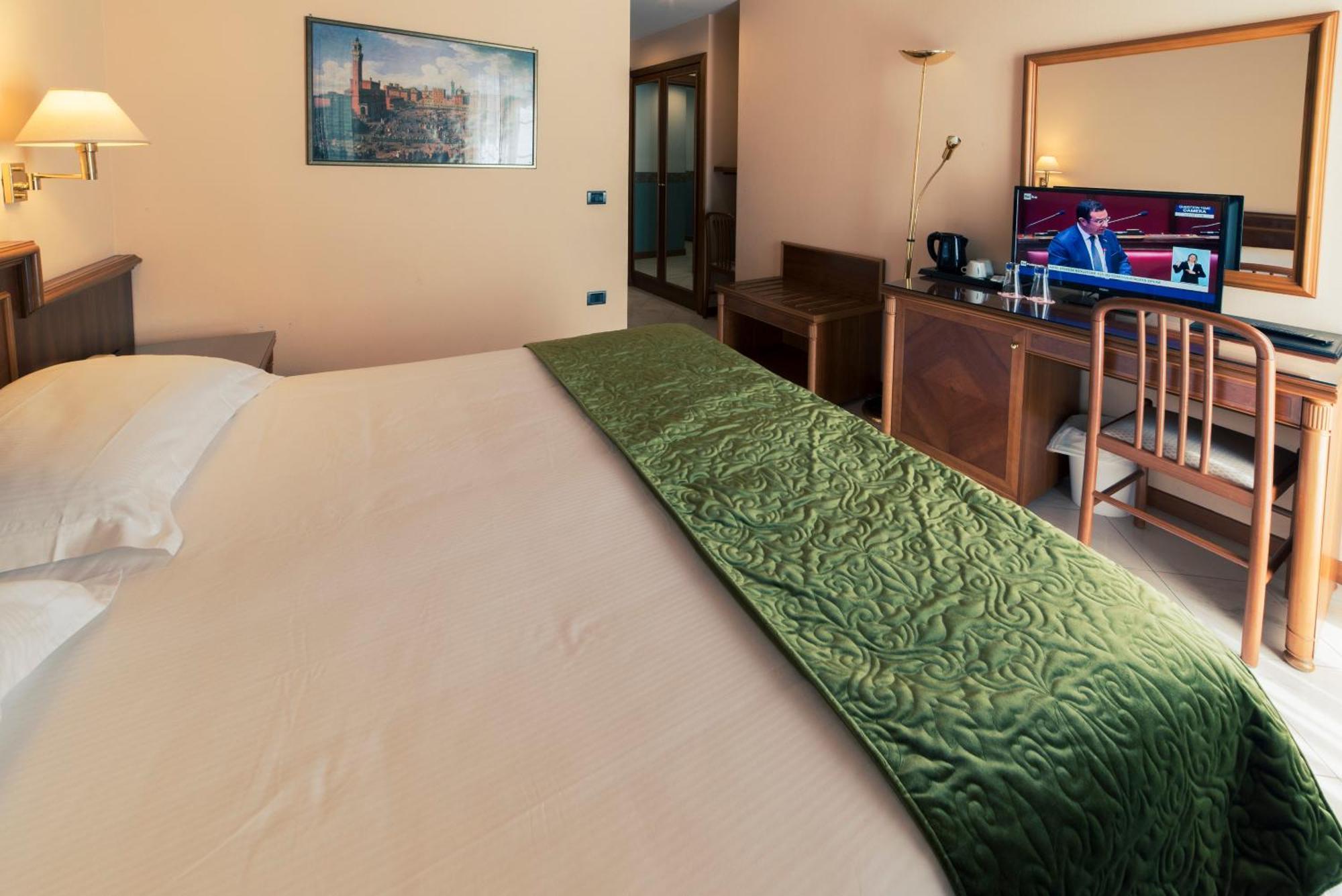 Hotel Bettina Mergozzo Bagian luar foto