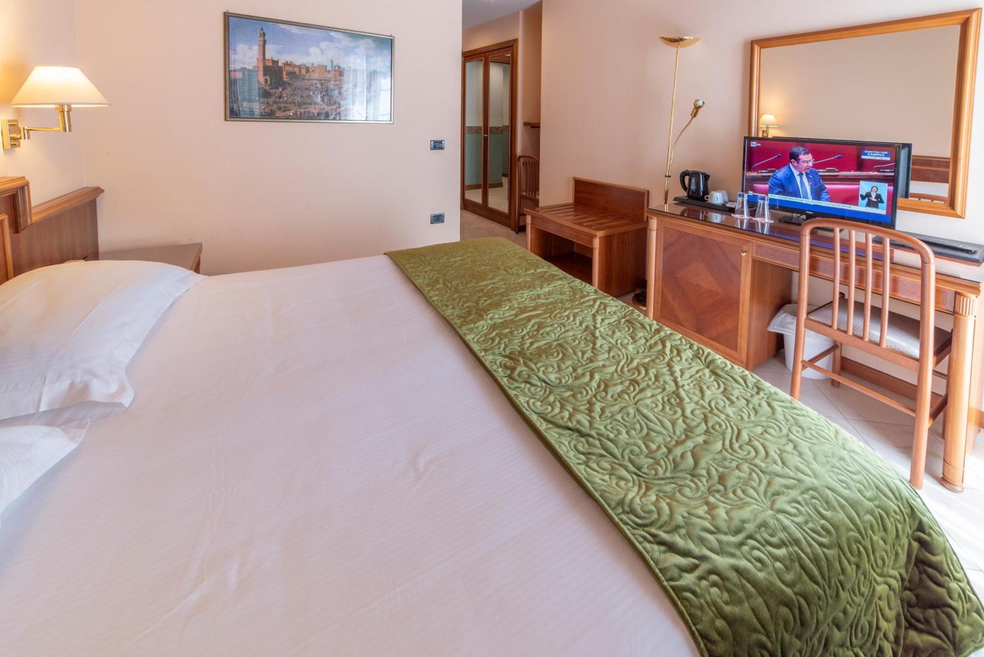 Hotel Bettina Mergozzo Bagian luar foto