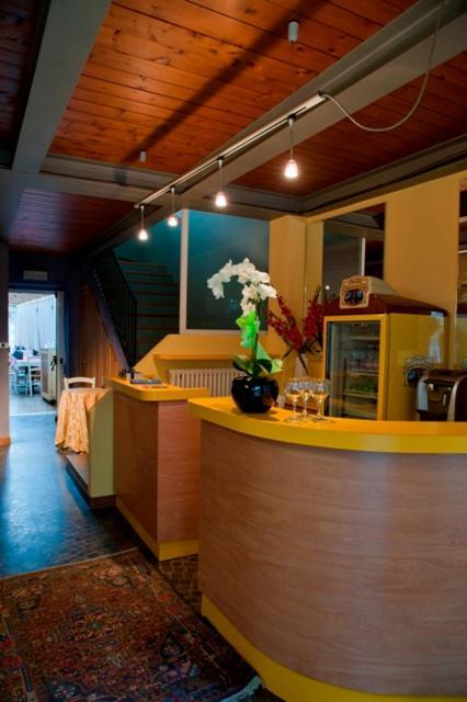 Hotel Bettina Mergozzo Bagian luar foto